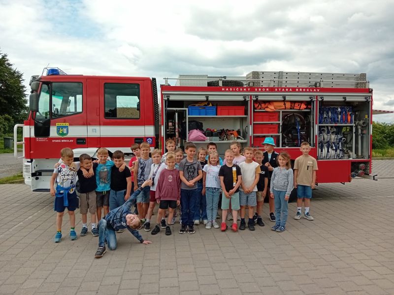 Návštěva u hasičů ve Staré Břeclavi